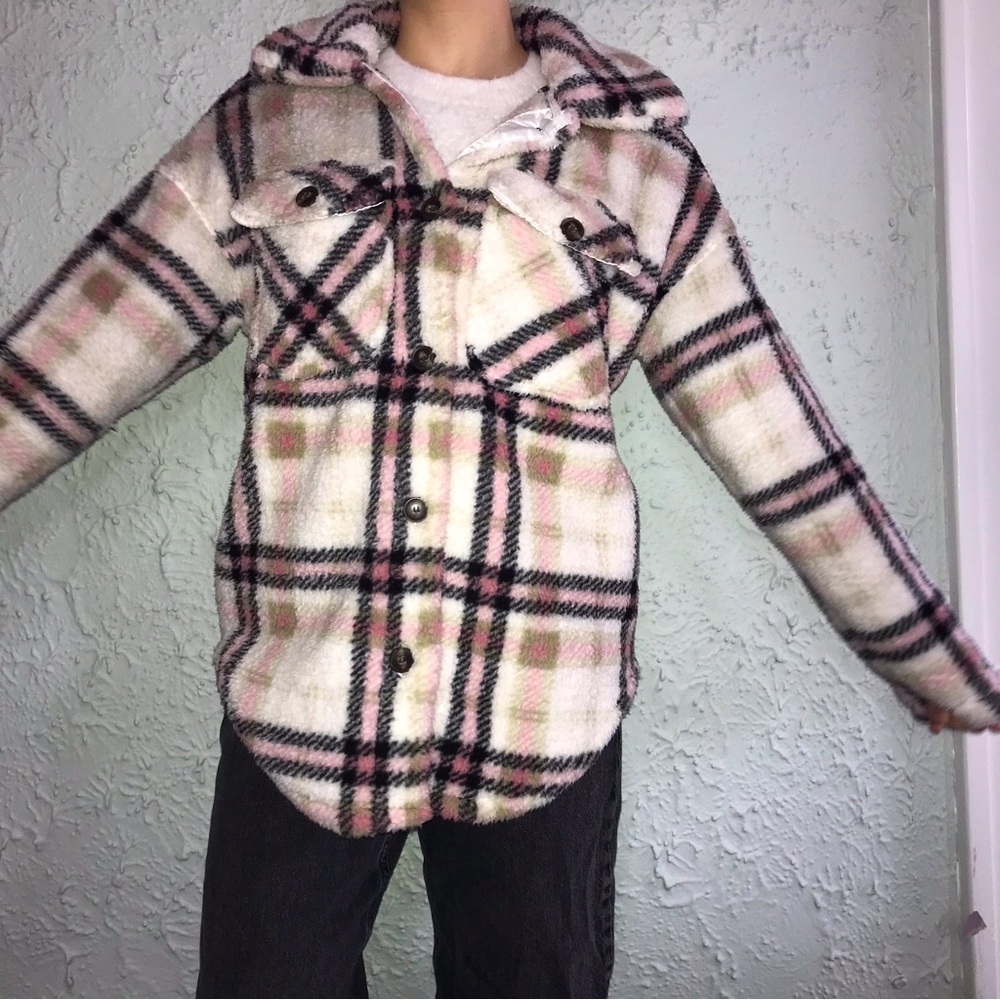CISONO Outerwear Plaid White/Black/Pink/Light Green Button Up Sherpa Jacket